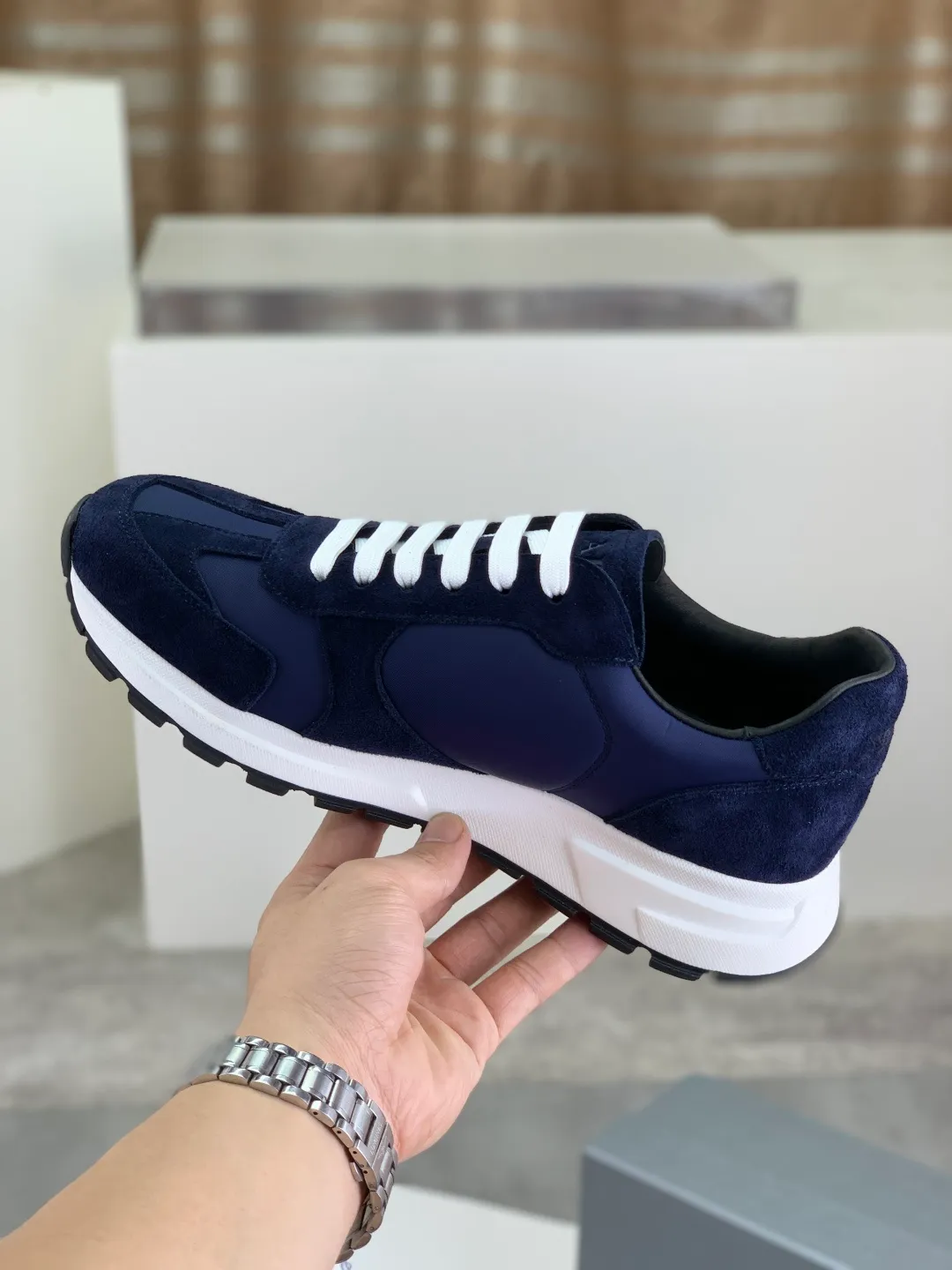 Men's men's shoes💰P580💰【New model】Top quality, new popular models on the official website, which will never go out of style for a century,🆘 The trendy brand (Prada) mainly promotes popular models, avant-garde and versatile fashionable men's shoes, private version molding, cowhide surface splicing 1:1 oil edge processing... fashionable and simple, original imported cowhide interior cowhide feet; the atmosphere and personality are more fashionable, eye-catching and pursuing class. It will subvert old ideas and be a must-have for fashionistas who want to spend time with you! Must keep it! High-end comfort, high-end quality workmanship. Size: 38-44 Various colors available. full package